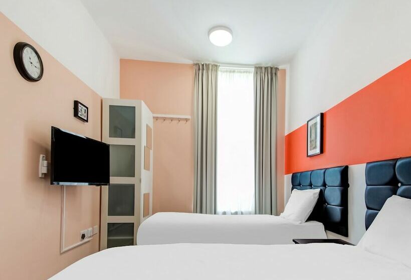 Номер Deluxe, Grantly