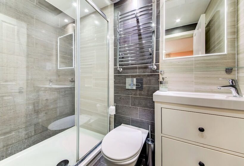 Номер Стандарт, Grantly