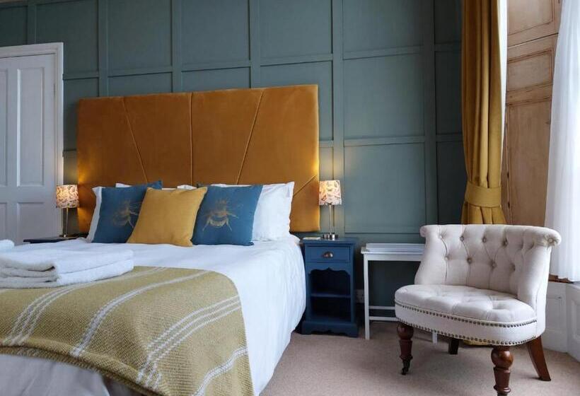 اتاق استاندارد با تخت بزرگ, Laston House