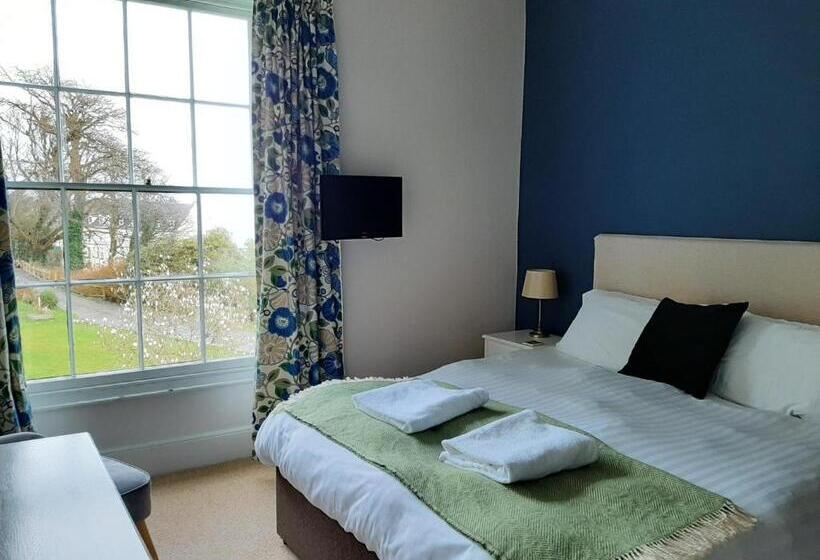 اتاق استاندارد با چشمانداز باغ, Laston House