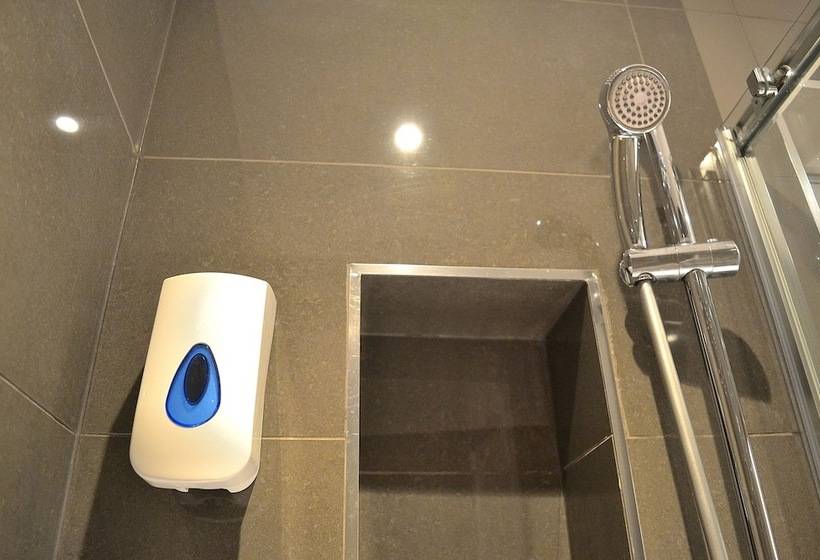 غرفة قياسية, Leisure Inn