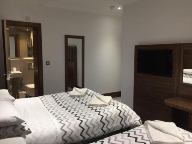 غرفة قياسية ثلاثية, Leisure Inn