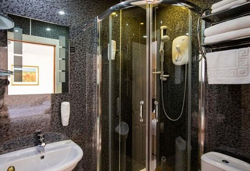 Номер Стандарт Индивидуальный, Redcliffe