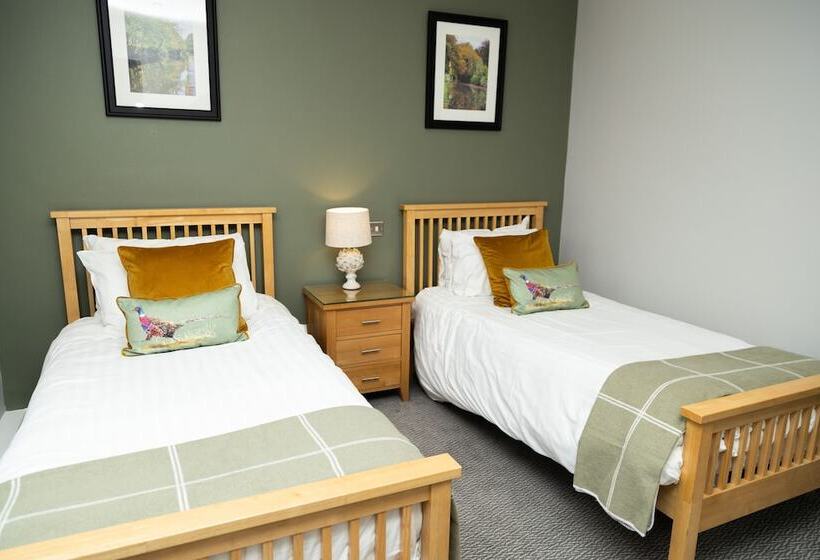 Номер Стандарт, Rufford Arms