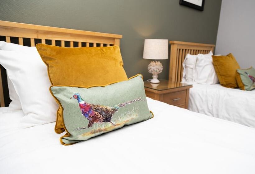 Номер Стандарт, Rufford Arms