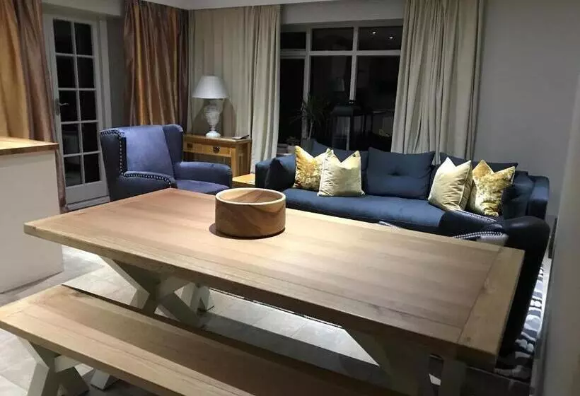 １ベッドルームハウス, Scarborough Hill Country Inn
