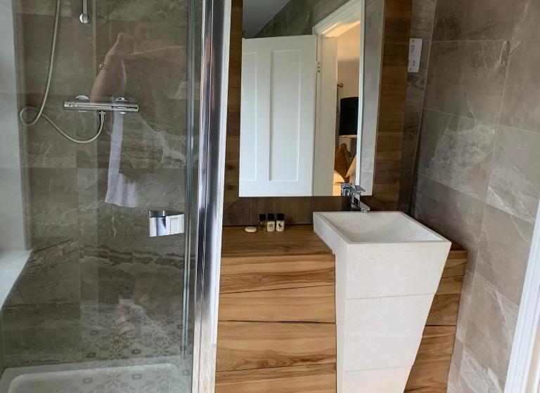 带大床的豪华间, Scarborough Hill Country Inn