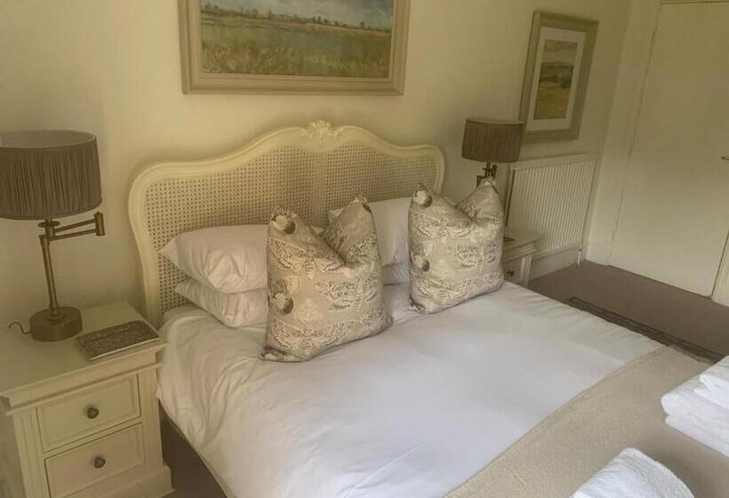 标准间, Scarborough Hill Country Inn