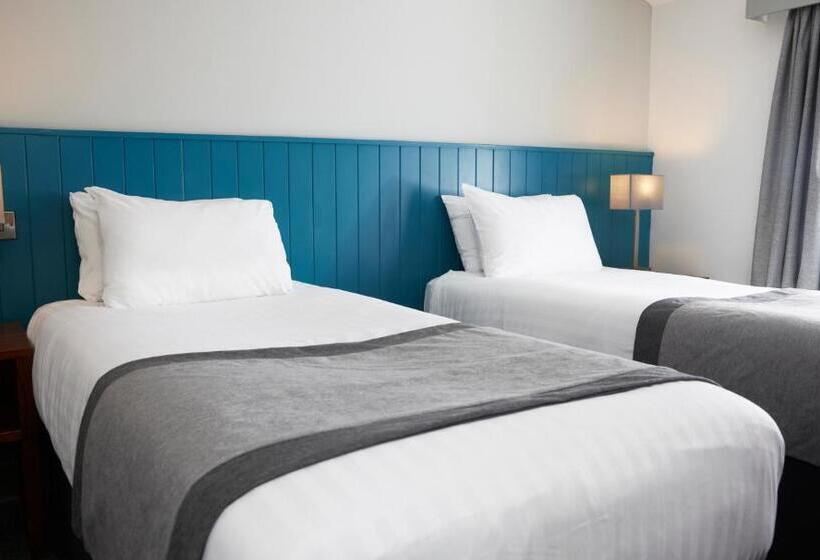 חדר סטנדרט, The Caledonian