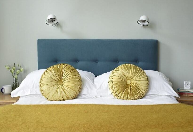 スタンダードルーム, The Lerryn