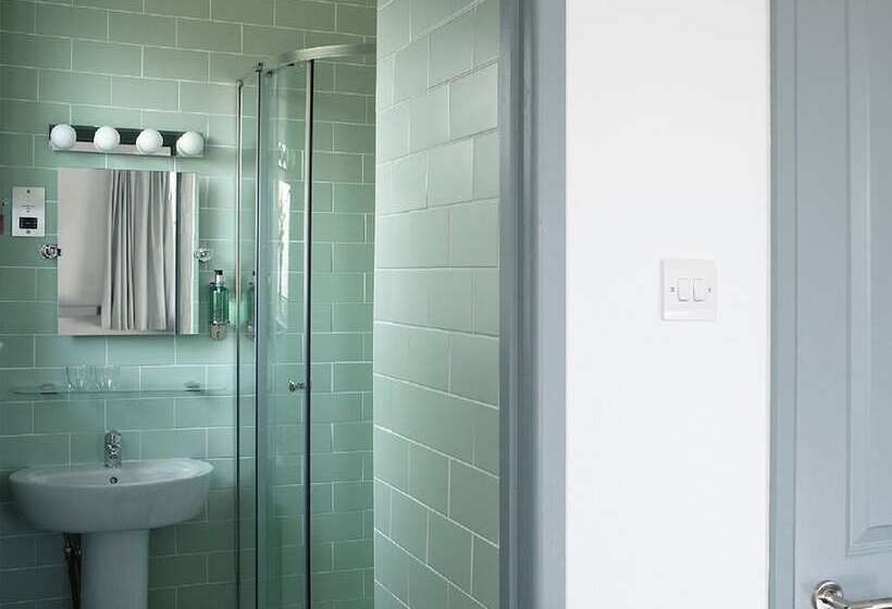 キングサイズベッドのデラックスルーム, The Lerryn