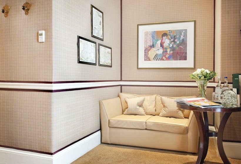 小型套房, The Montague On The Gardens