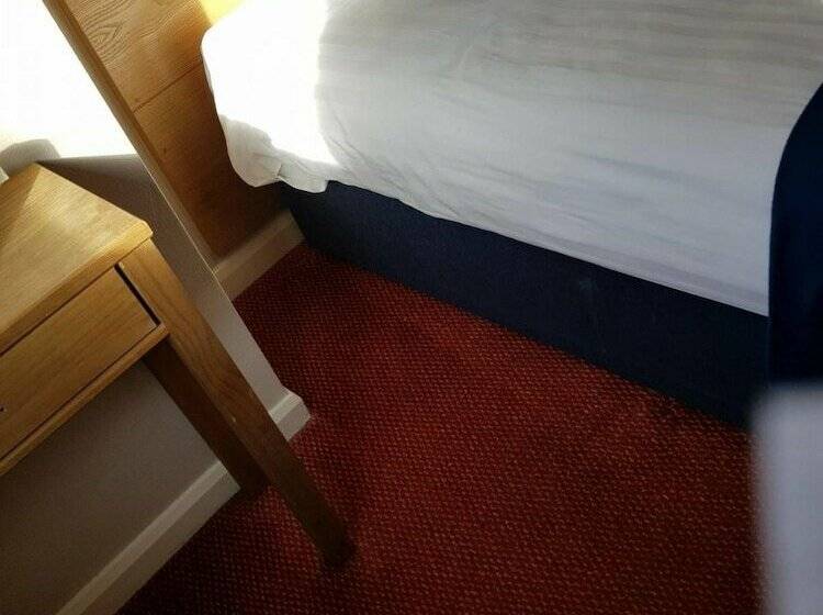 غرفة قياسية فردية, Newark Hotel Peterborough