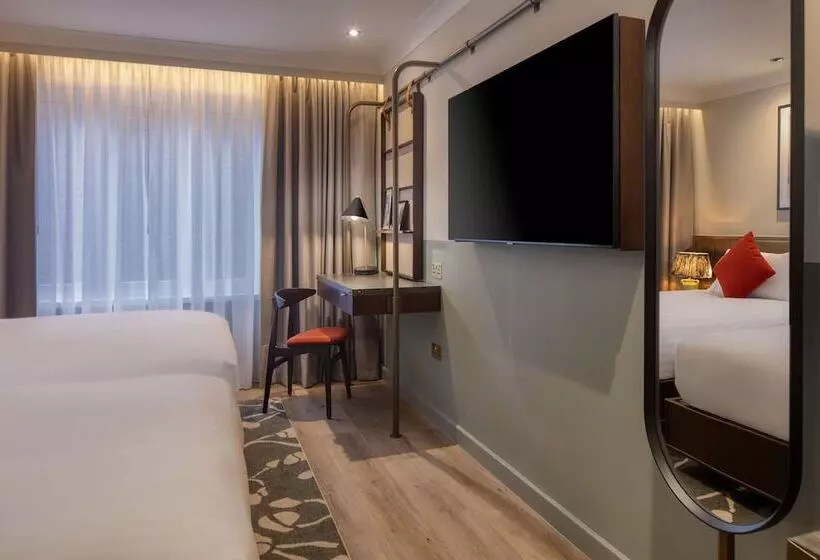 スタンダードルーム, The Samuel Ryder Hotel St Albans, Tapestry Collection Hilton