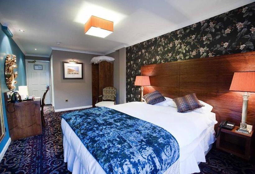 스탠다드 룸, The White Lady Wetherspoon