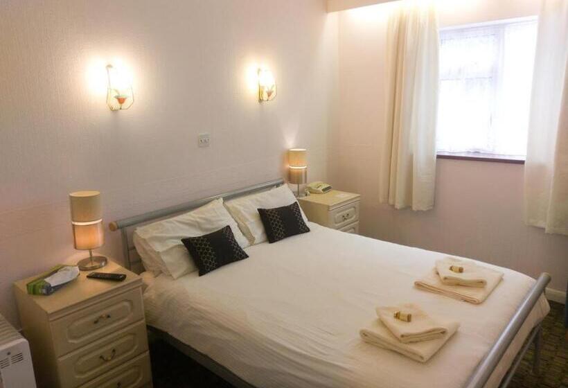 חדר משפחתי, Wheyrigg Hall