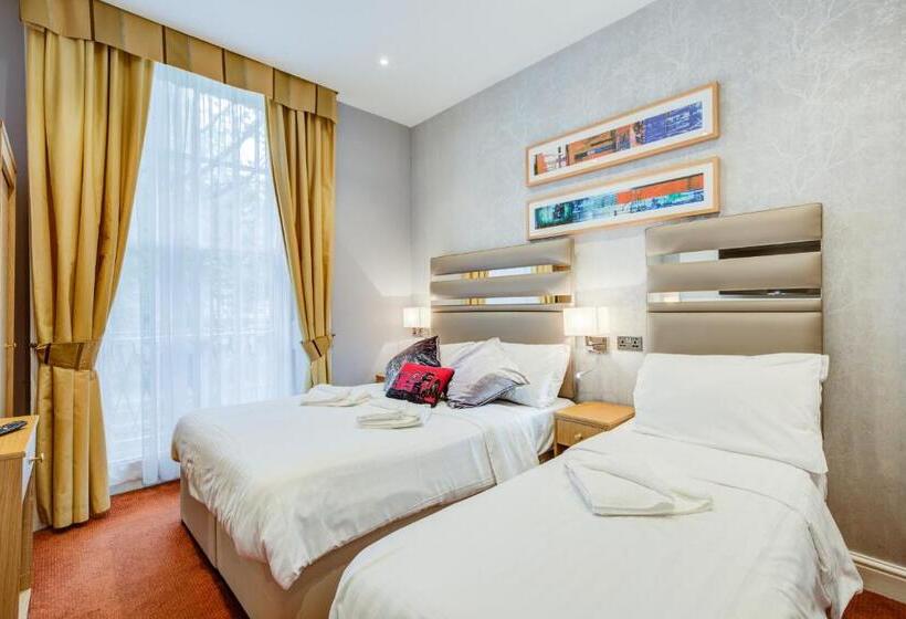 スタンダードトリプルルーム, Kingswaypark Hotel At Park Avenue