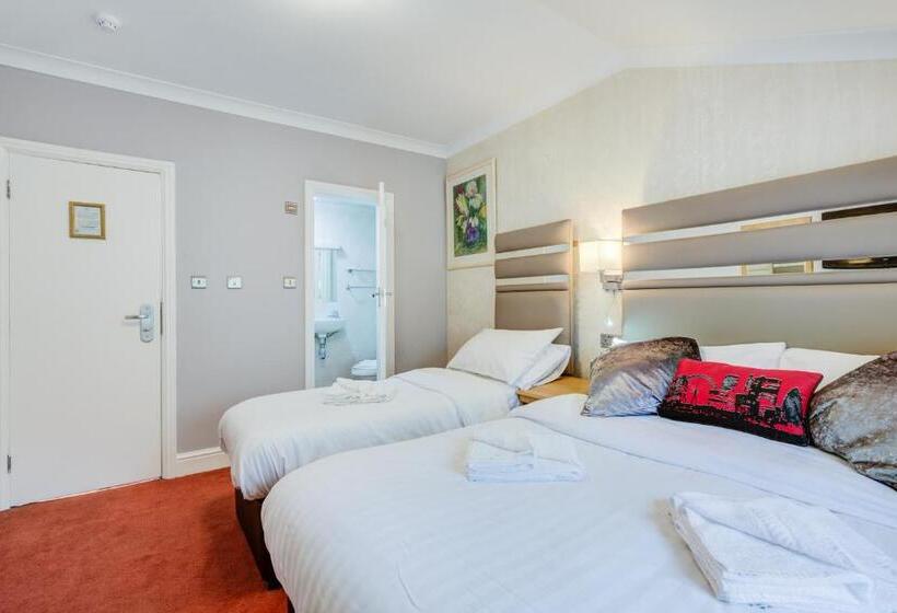 Номер Стандарт Трехместный, Kingswaypark Hotel At Park Avenue