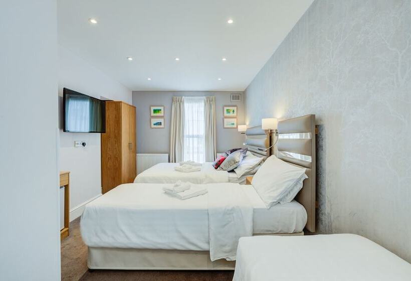 スタンダード４人部屋, Kingswaypark Hotel At Park Avenue