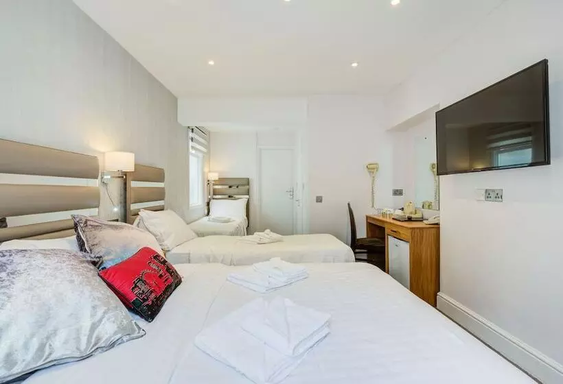 スタンダード４人部屋, Kingswaypark Hotel At Park Avenue