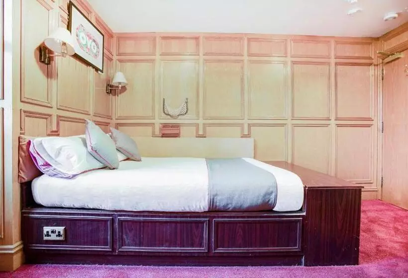 スタンダードルーム, OYO The Rowers Hotel, Dunston Gateshead