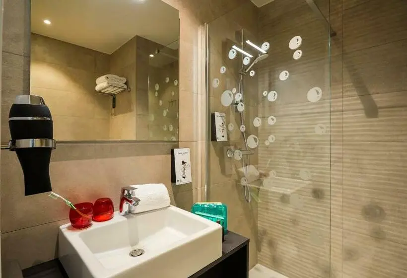 キングサイズベッドのスタンダードルーム, Ibis Styles Liege Guillemins