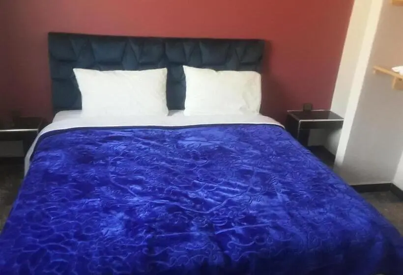 スタンダードトリプルルーム, Gîte Forest Tagroumte