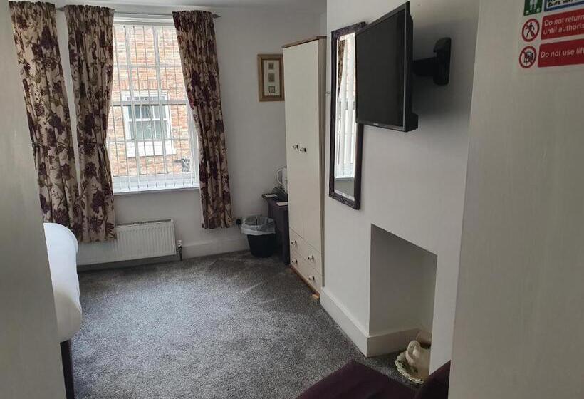 Quarto standard, Chartwell Retreat