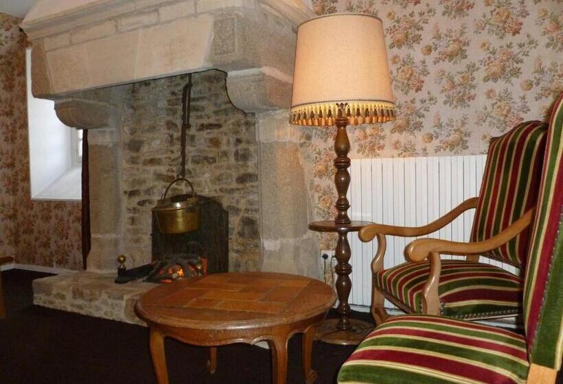 Номер Стандарт, Manoir De La Foulerie