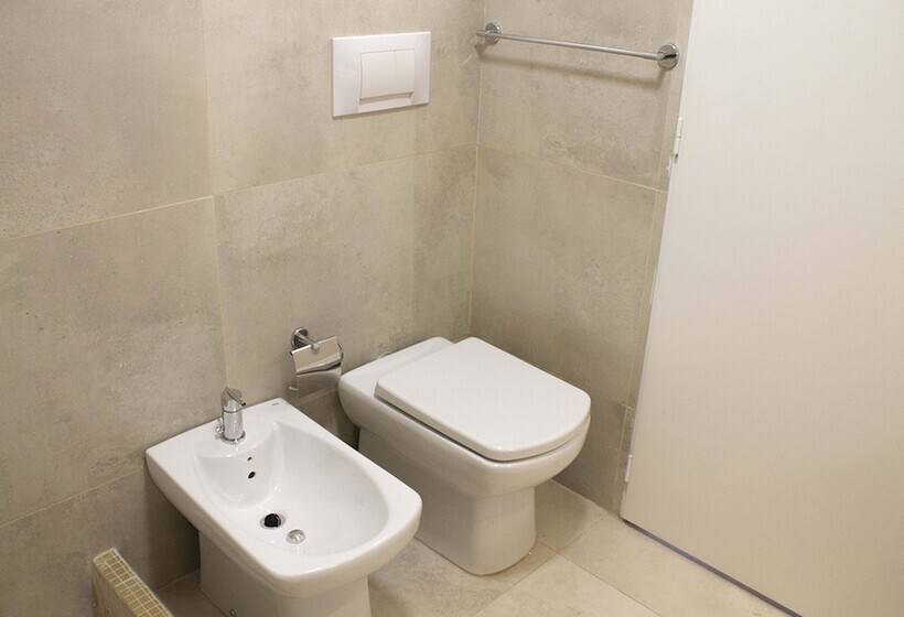 Superior Studio, Cyan Wenelen Vaca Muerta