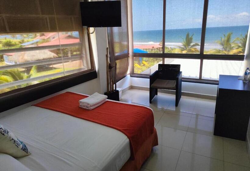 سوییت سوپریور با چشمانداز دریا, Punta Azul