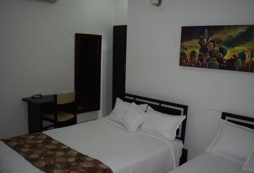 غرفة قياسية, Saraje