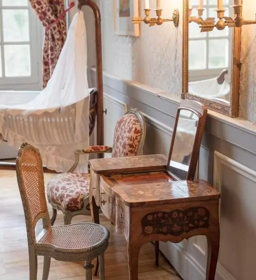 スイート, Chambres D Hôtes Au Château De Gizeux