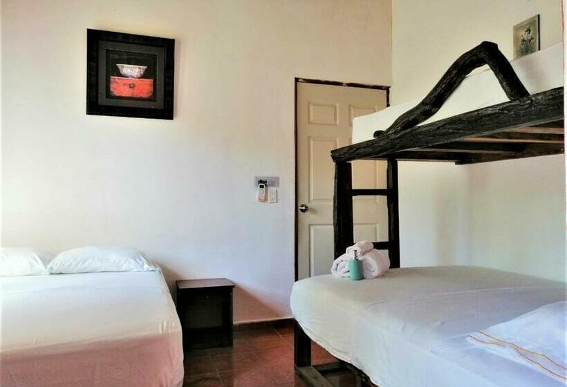 家庭房带园景, Hospedaje Villamar