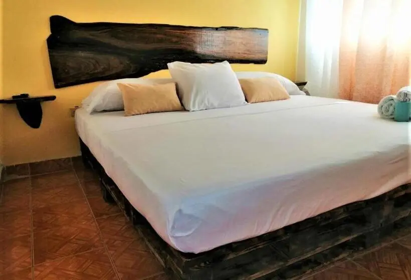 デラックスルーム, Hospedaje Villamar