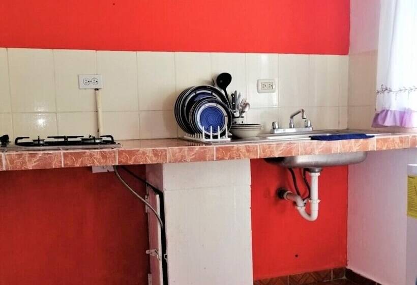 家庭间, Hospedaje Villamar