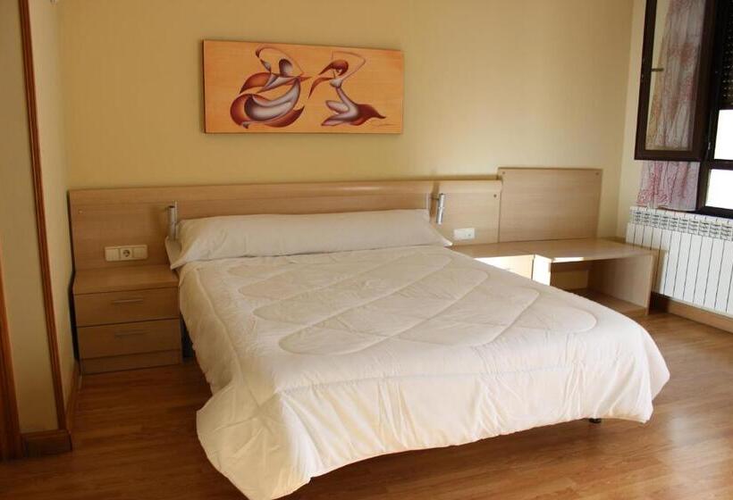 Номер Deluxe, Hostal San Isidro
