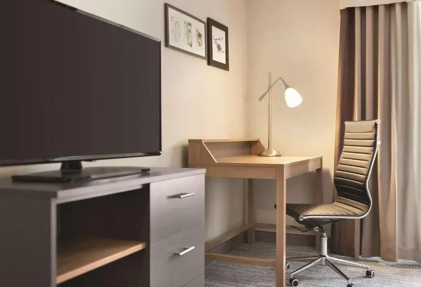 キングサイドベッドのスタンダードワンルーム, Country Inn & Suites By Radisson, Greensboro, Nc