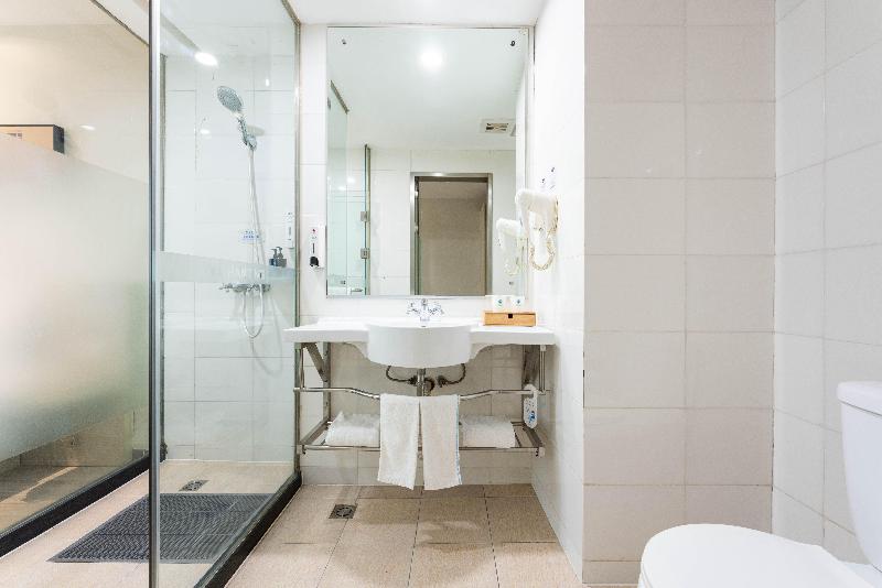 Номер бизнес-класса, Hanting Dalian Zhongshan Square Metro Station