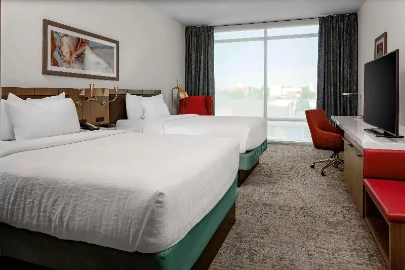 プールビュースタンダードルーム, Hilton Garden Inn Chandler Downtown