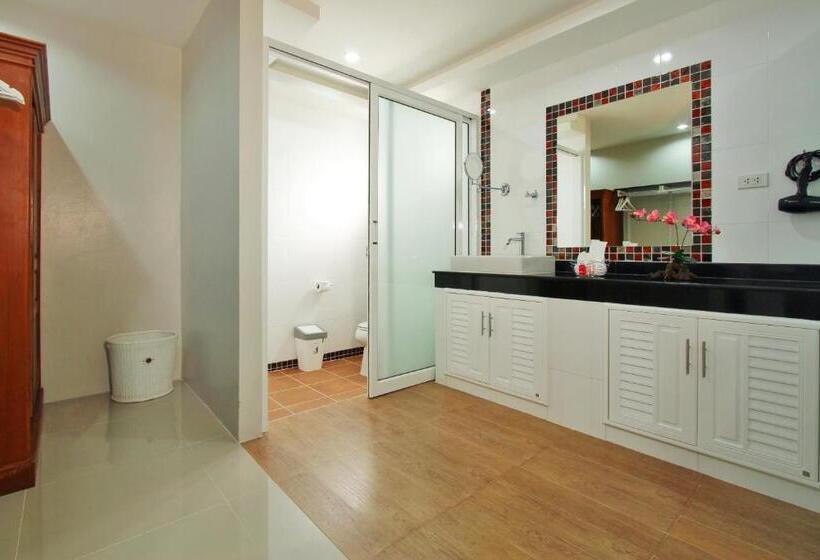 패밀리 룸, Maikhao Home Garden Bungalow