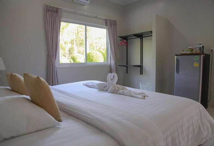 스탠다드 룸 풀장 전망, Maikhao Home Garden Bungalow