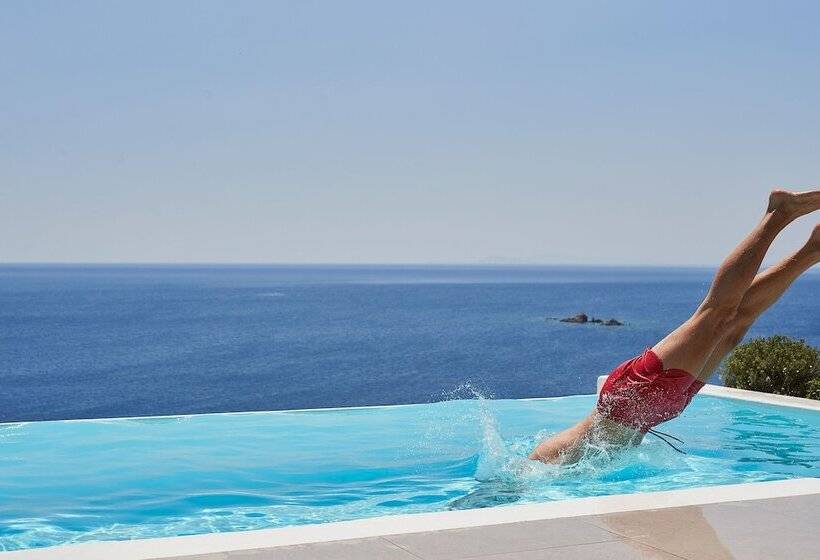 סוויטת ג'וניור נוף לים, Radisson Blu Euphoria Resort, Mykonos
