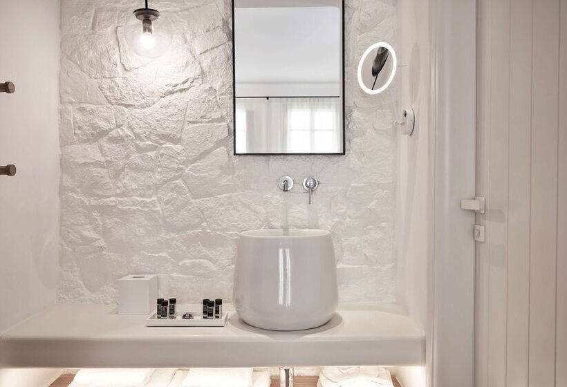 סוויטת ג'וניור נוף לים, Radisson Blu Euphoria Resort, Mykonos