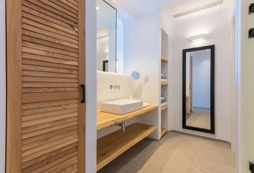 オーシャンビューデラックススイート, Radisson Blu Euphoria Resort, Mykonos