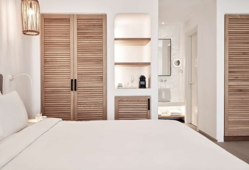 סוויטה נוף לים, Radisson Blu Euphoria Resort, Mykonos