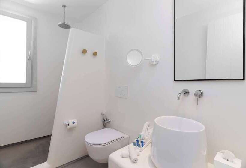 סוויטת ג'וניור נוף לים, Radisson Blu Euphoria Resort, Mykonos