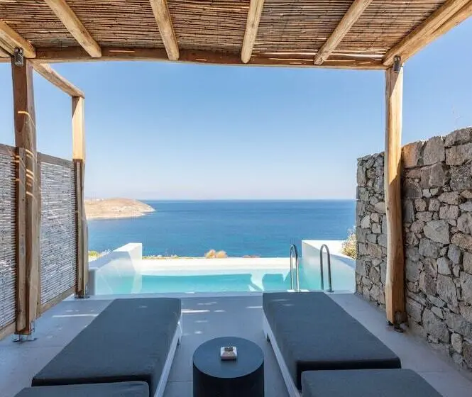 オーシャンビューデラックススイート, Radisson Blu Euphoria Resort, Mykonos