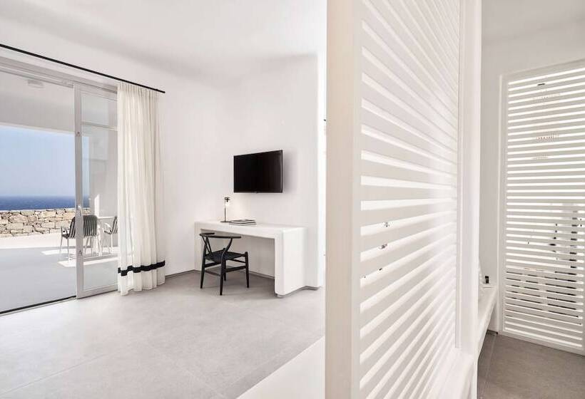 Люкс Deluxe Вид на Море, Radisson Blu Euphoria Resort, Mykonos