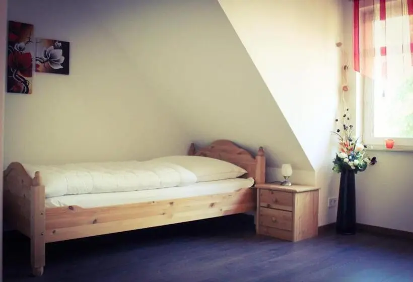 スタンダードシングルルーム, Gästehaus Burgblick